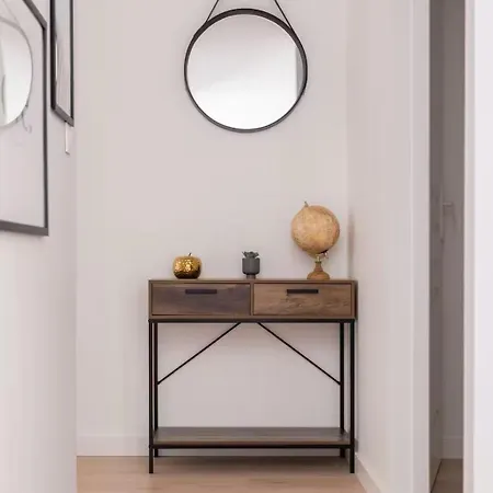 شقة Industrial 2 Bedroom With Terrace, Parking And Wifi تولوز